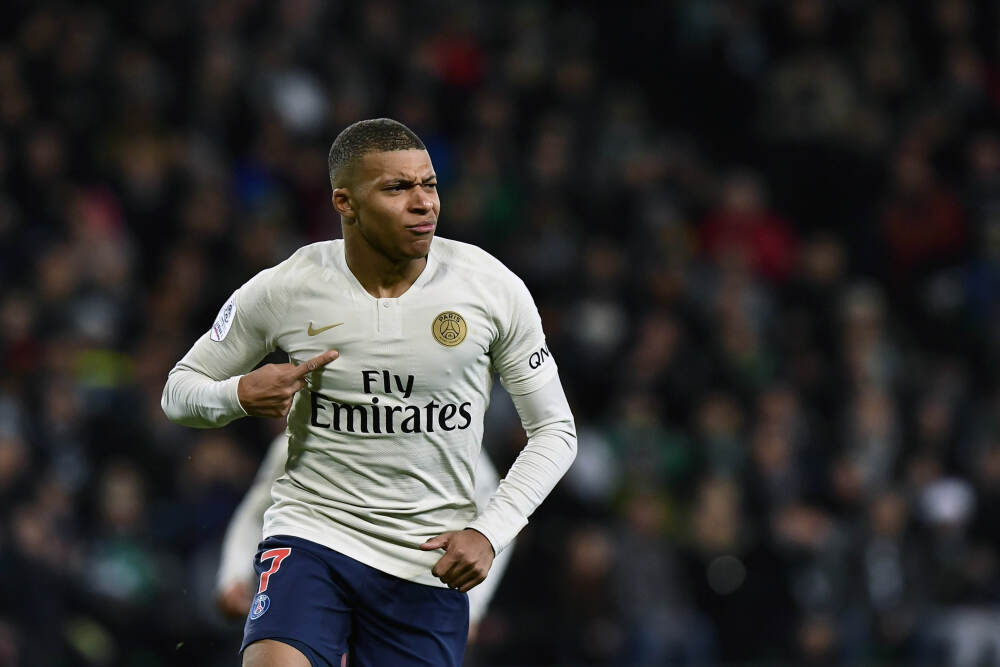 “国产英伟达”上市三天后，英伟达H200解禁